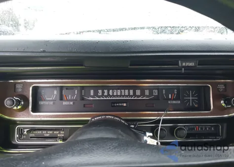 1974 Dodge Charger z USA, uszkodzony, nr VIN WH23G4G227830